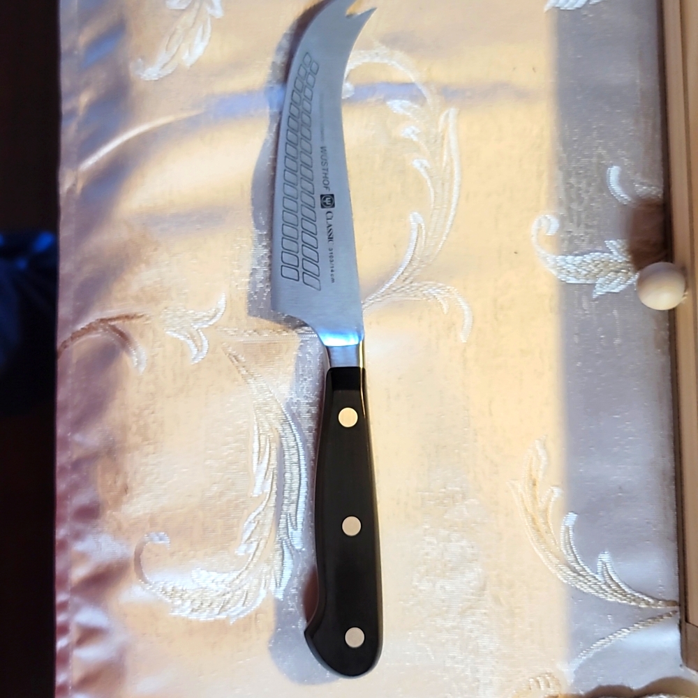 Knife